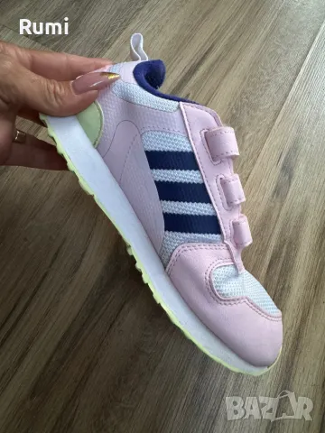 Оригинални маратонки Adidas Originals ZX 700 HD C! 34 н, снимка 5 - Детски маратонки - 47346016