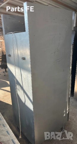 Професионален хладилник вертикален profesionalen hladilnik vertikalen, снимка 3 - Обзавеждане на кухня - 52790116