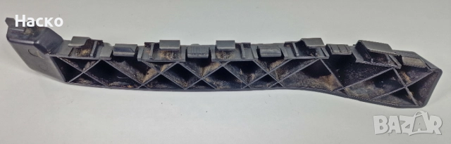 Заден Десен Държач Задна Броня Киа Кия Сиид Kia Ceed 2006 - 2012