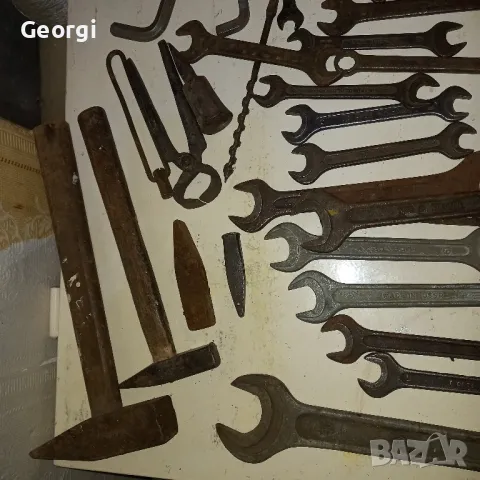 стари брадвички чукове клещи и инструменти от соца по-споразумение