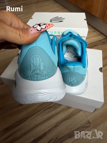 Оригинални нови маратонки UNDER ARMOUR CURRY 11 ! 43.44,45,46 н, снимка 6 - Маратонки - 53571665