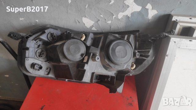 Продавам - оригинален десен фар за Toyota ProAce 2019 г, снимка 5 - Части - 52193310