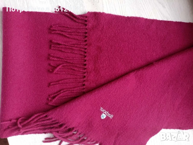 Дамски шал Barbour, снимка 3 - Шалове - 52226690