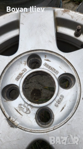 Джанти 15 ки  форд фиеста , снимка 2 - Гуми и джанти - 53078951