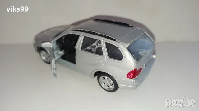 BMW X5 Maisto - Мащаб 1:42, снимка 2 - Колекции - 48641810