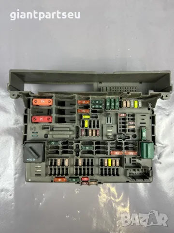 FUSE BOX Бушонно Табло за БМВ BMW E90 E91 9119447-02, снимка 1 - Части - 49249210