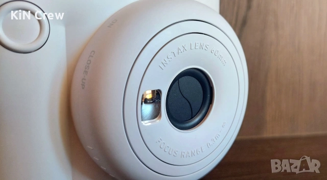 Fujifilm Instax Mini 12 camera (Clay white) + plastic shell, EVA case, снимка 8 - Фотоапарати - 53858348