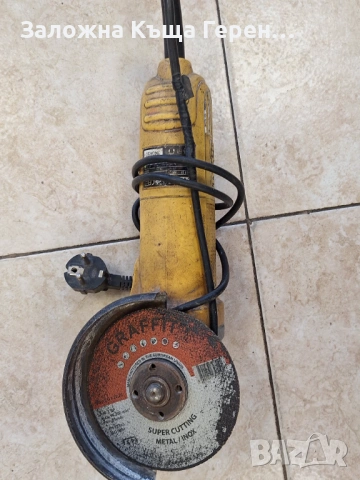 Малък Флекс DeWalt D28151