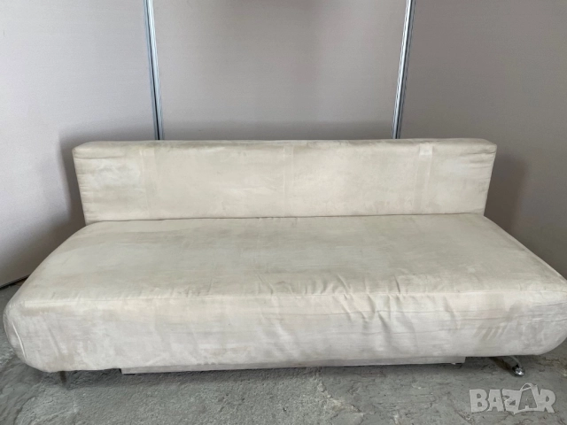 Прав разтегателен диван без дамаска в добро състояние , снимка 4 - Дивани и мека мебел - 51838497