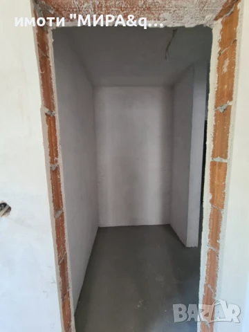 ДВУСТАЕН АПАРТАМЕНТ В ЛУКСОЗНА СГРАДА В КВ. УЧИЛИЩНИ, ГР. ХАСКОВО, снимка 8 - Апартаменти - 51053161