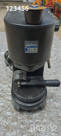 Кафемашина с капсули Лаваца Блу