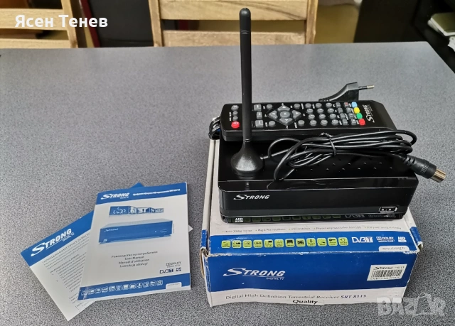 Цифров ефирен приемник, декодер Strong SRT8113, снимка 2 - Приемници и антени - 52789939