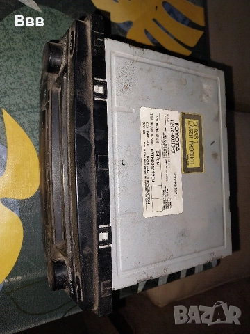 Радио и CD за Тойота , снимка 2 - Части - 52945294