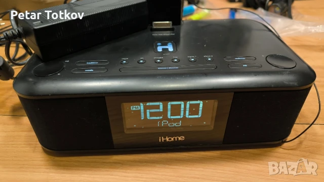 Радио с часовник IHome , снимка 1