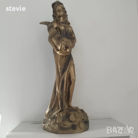 Статуетка на Фортуна 33 см., снимка 2 - Статуетки - 50789633