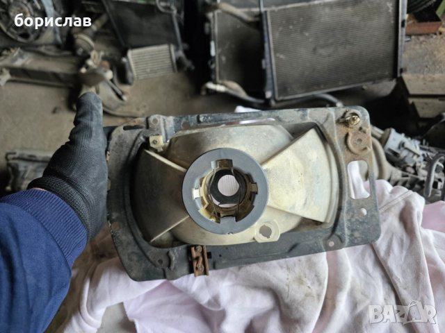 Ляв фар за Фолксваген джета , снимка 3 - Части - 52618730