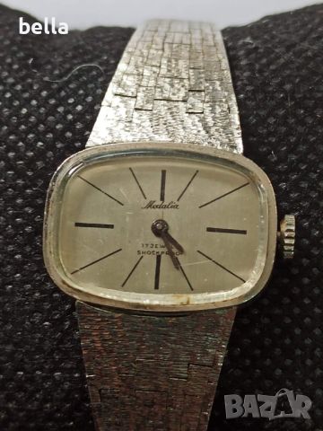 Сребърен дамски часовник Medalia 17 камъка-835 проба механика ,работещ,30 грама , снимка 5 - Антикварни и старинни предмети - 46358237