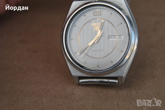 Автоматичен Японски часовник ''Seiko 5'', снимка 10 - Мъжки - 52308488