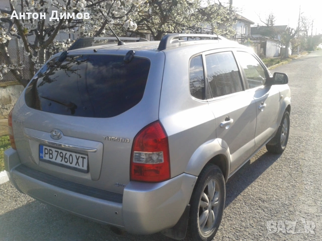 Продавам Хюндай Тусон газ-бензин 4-4, снимка 3 - Автомобили и джипове - 54108002