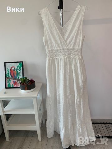 Дълга бяла рокля в размер 38, подходяща за S/M, снимка 3 - Рокли - 46260512