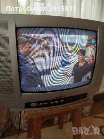 Малак телевизор Crown , снимка 6 - Телевизори - 50493405