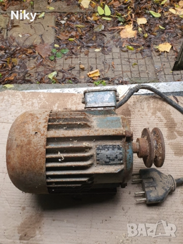 Електомотор трифазен , снимка 3 - Електродвигатели - 52463216