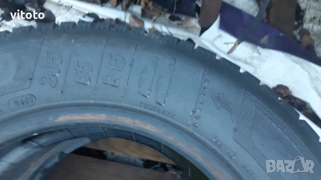 Две зимни гуми Клебер-205/65/15, снимка 3 - Гуми и джанти - 53622702