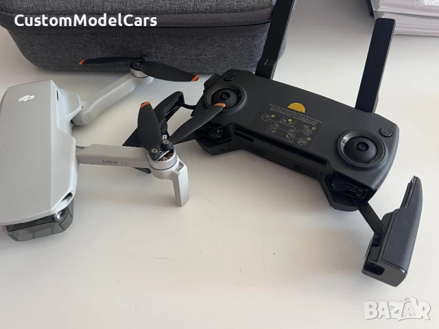 Нов дрон DJI mini SE, снимка 2 - Дронове и аксесоари - 50725459