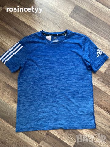 Синя тениска на Adidas, снимка 1 - Тениски - 46802298