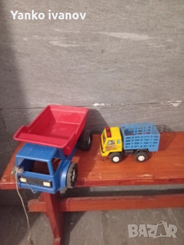 Ретро детски камйони