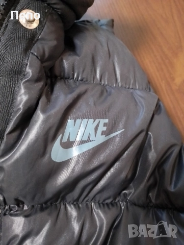 Елек Nike, снимка 7 - Елеци - 52186996