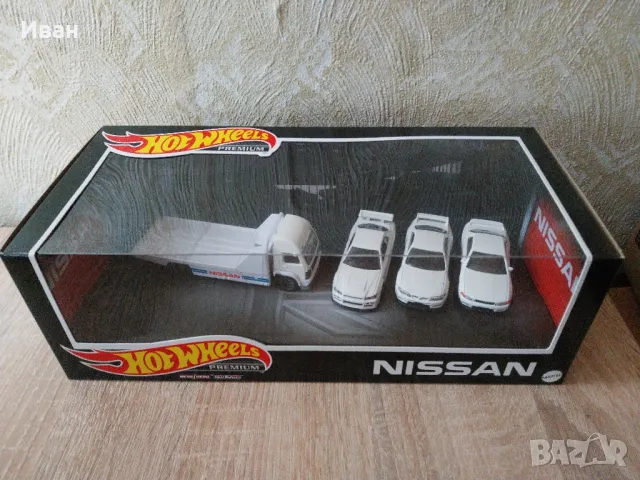 колекция nissan мащаб -1:64, снимка 8 - Коли, камиони, мотори, писти - 48652626