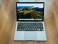 13.3' Apple MacBook Air M1 512GB 2020 Space Grey - Бат 12ч., снимка 1