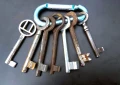 Комплект стари железни ключове (19 броя), снимка 1