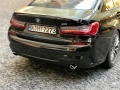 BMW G20 Norev 1/18, снимка 3