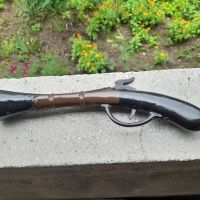 метален руски пистолет играчка , снимка 2 - Антикварни и старинни предмети - 45835657