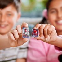 Игрален комплект Zuru Mini Brands - Топче с 5 фигури изненада Disney 100th, снимка 4 - Колекции - 45538942