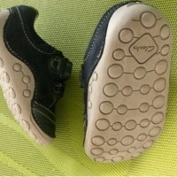 Малки обувки подходящи за прохождане номер 20 , снимка 2 - Бебешки обувки - 26532419