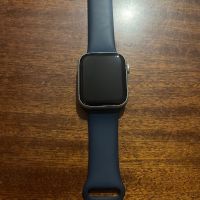 Apple watch SE 44mm, снимка 1 - Смарт гривни - 45181050