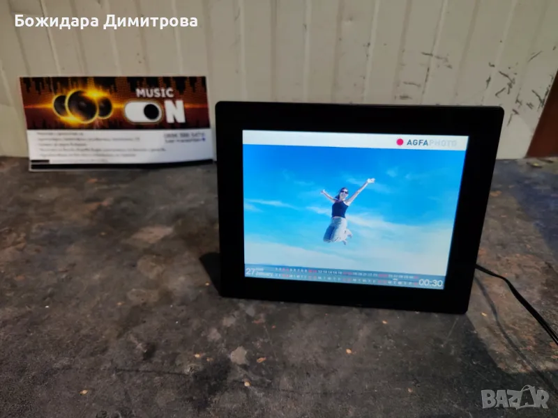 Рамка за снимки, часовник, календар и още много , снимка 1