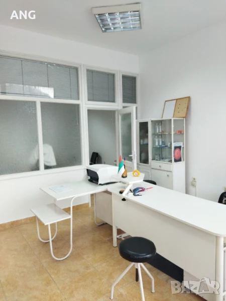 Медицински кабинет под наем в центъра на гр.Смолян, снимка 1