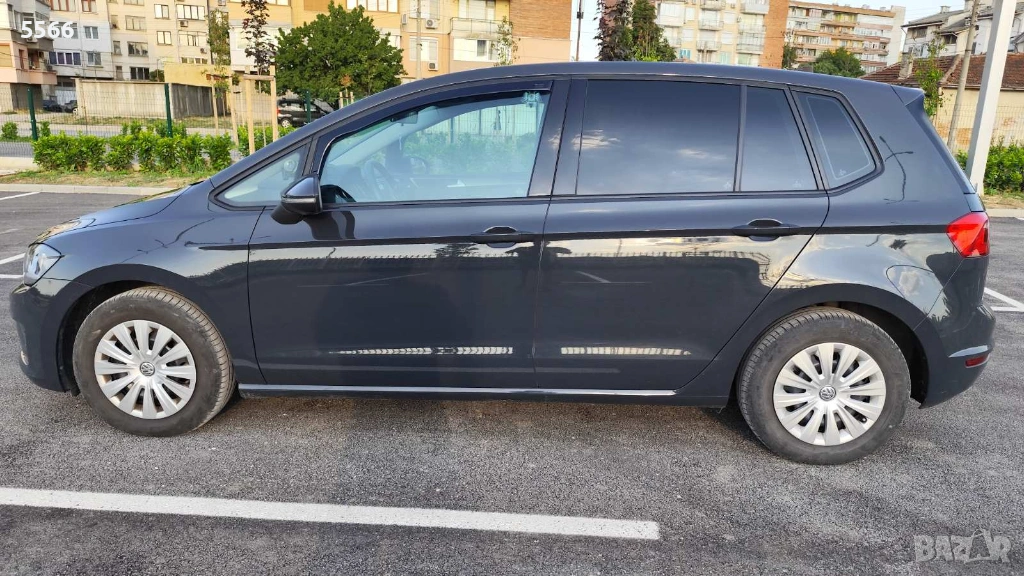 Продавам WV GOLF VII /sportsvan/, снимка 1