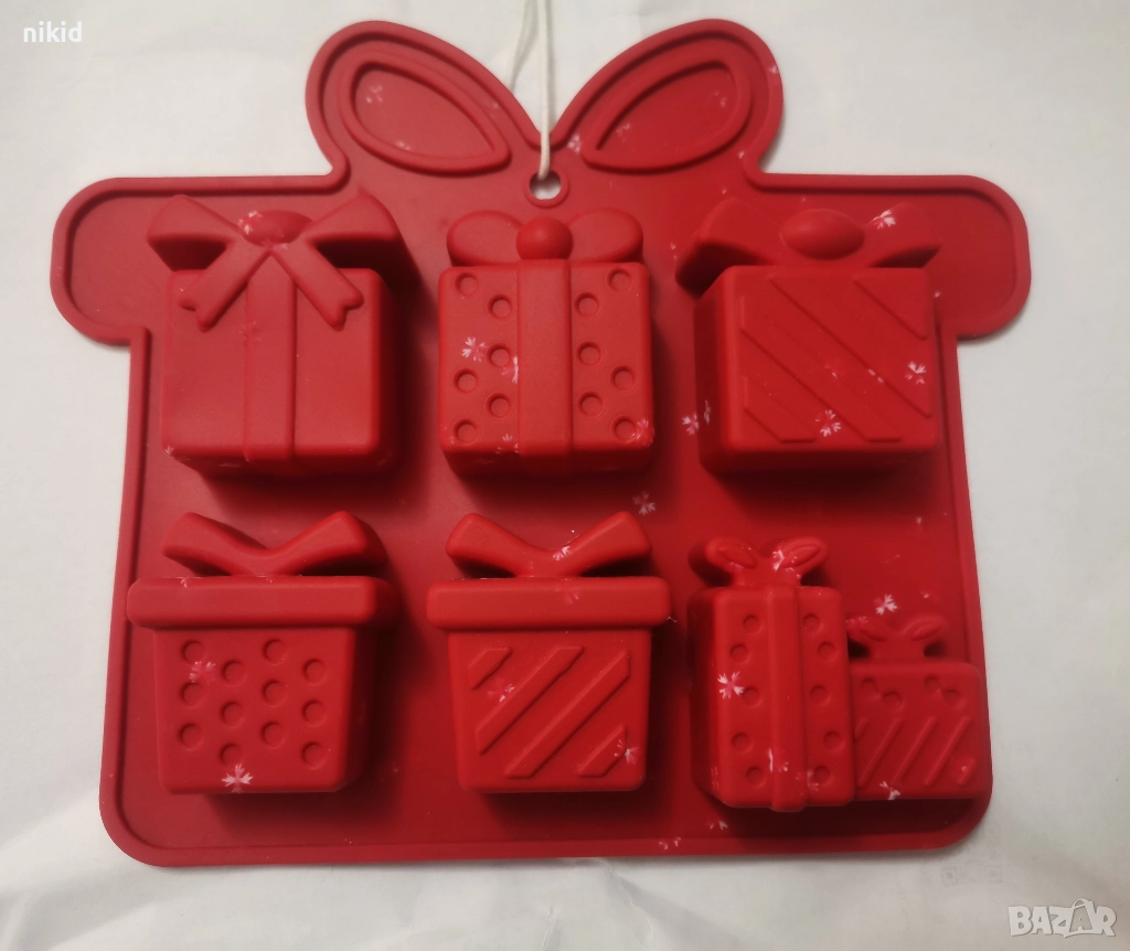 6 подаръка подаръци подарък Коледен силиконов молд форма гипс шоколад свещ сапун бонбони, снимка 1