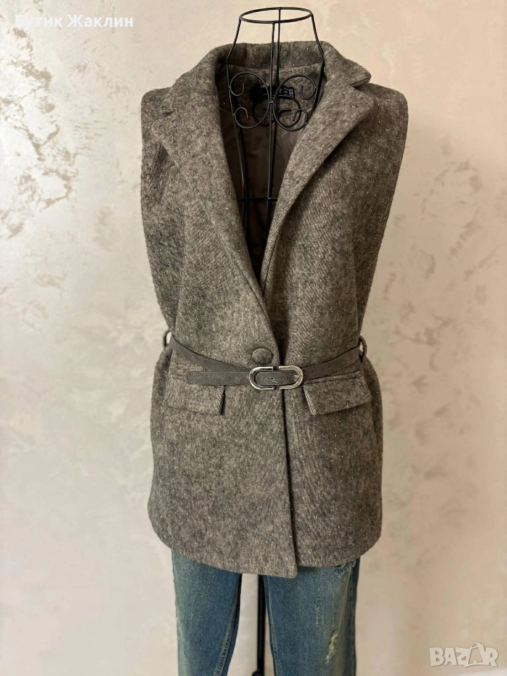 Дамски елек с камъчета , снимка 1