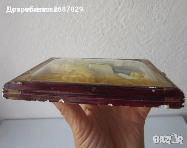 Икони: Св. Богородица Стара рисувана голяма икона  50х38 см, пано, дърворезба, релеф, снимка 10 - Икони - 42511893