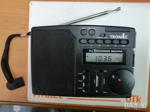 Радиоприемник TRONIC FM/SW/MW/LW 