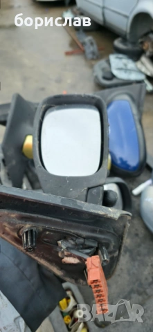 Дясно огледало за Пежо 306 фейслиф , снимка 2 - Части - 53661771