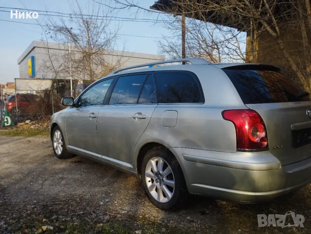 Toyota Avensis 1.8 vvt-i 129 коня, снимка 3 - Автомобили и джипове - 49462394