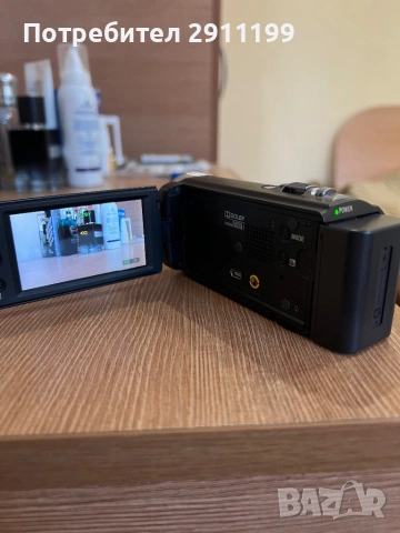 Видеокамера Sony Handycam с подаръци, снимка 4 - Камери - 54250418
