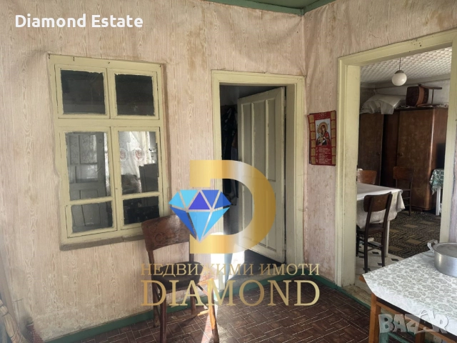 Едноетажна къща с двор в село Златна ливада, общ. Чирпан, снимка 15 - Къщи - 52872827